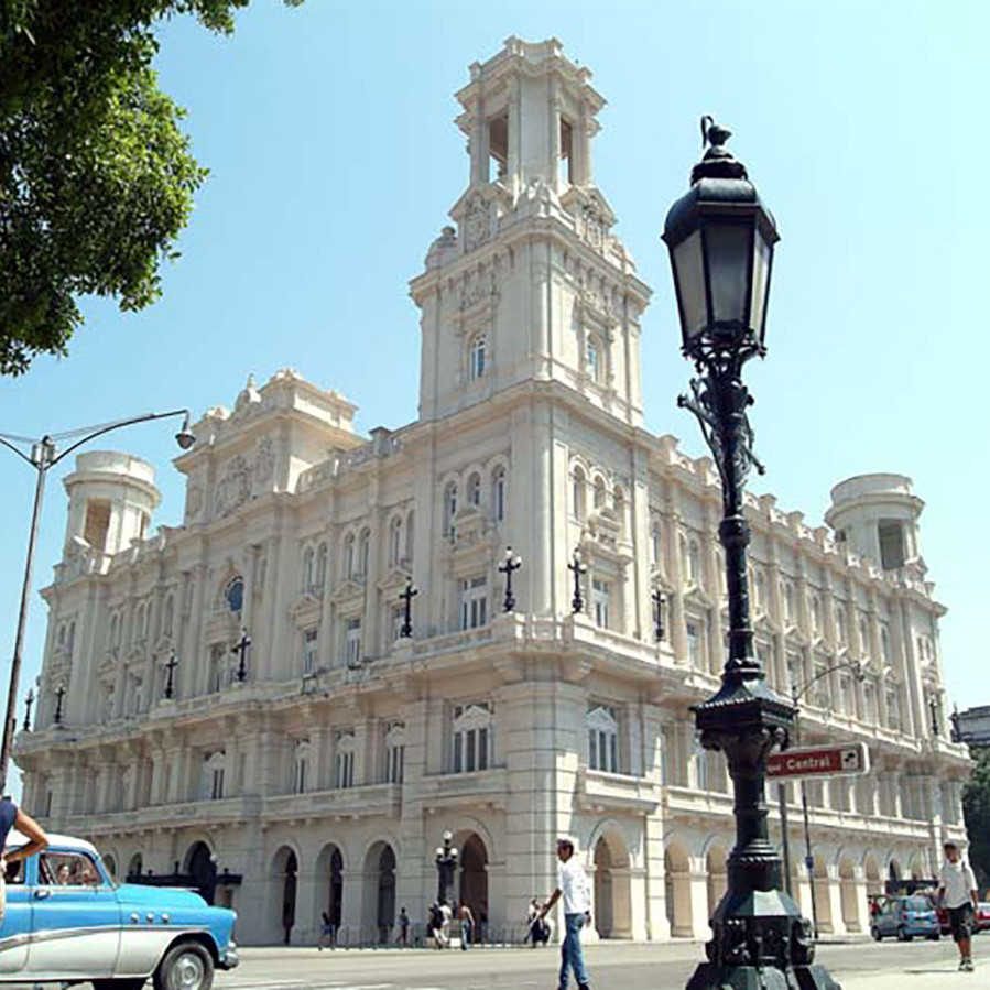 Cuba - Museo Arte Universal
