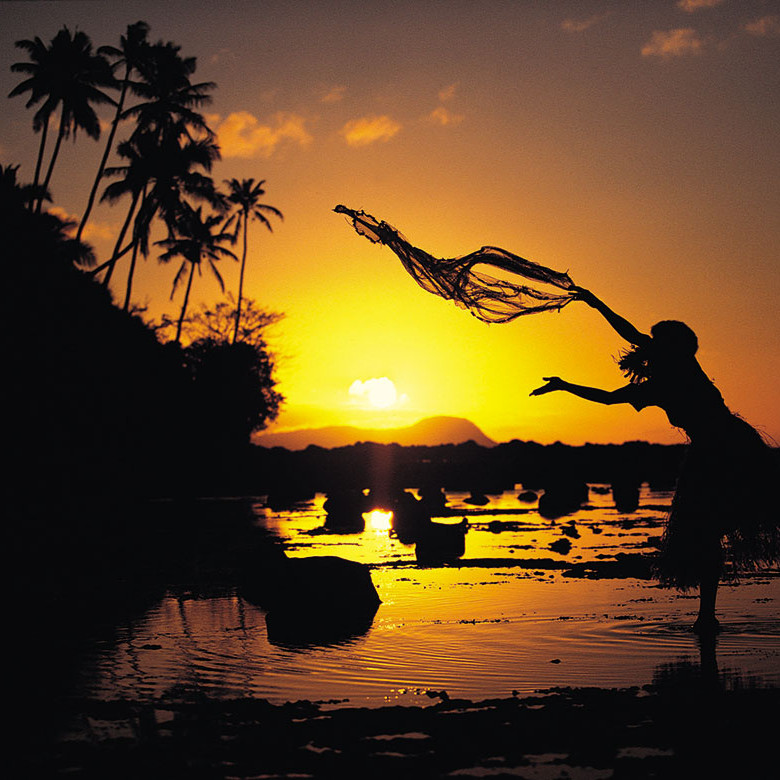 Fiji- Sunset Fishing